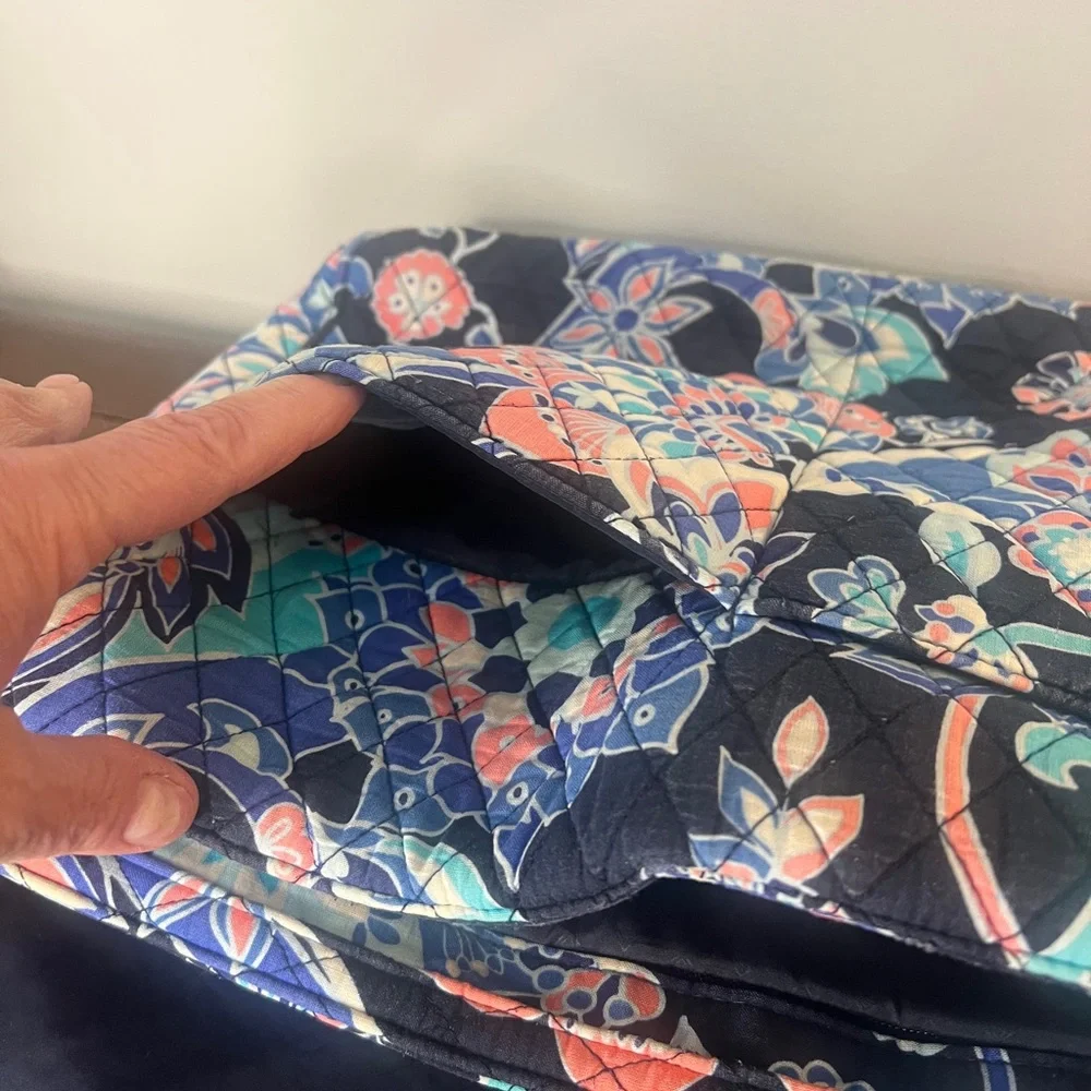 Vera Bradley Messenger Bag 